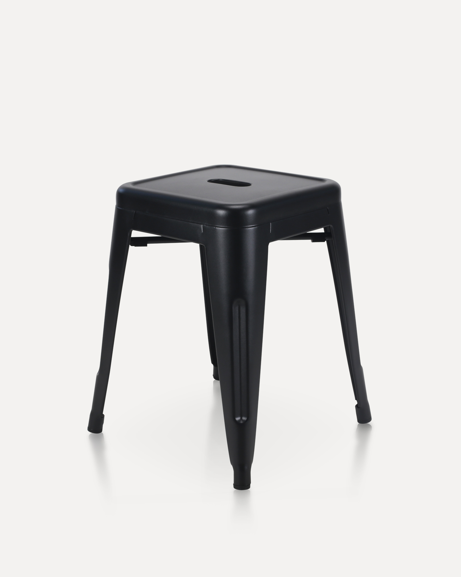 Minimalistisk svart designstoler