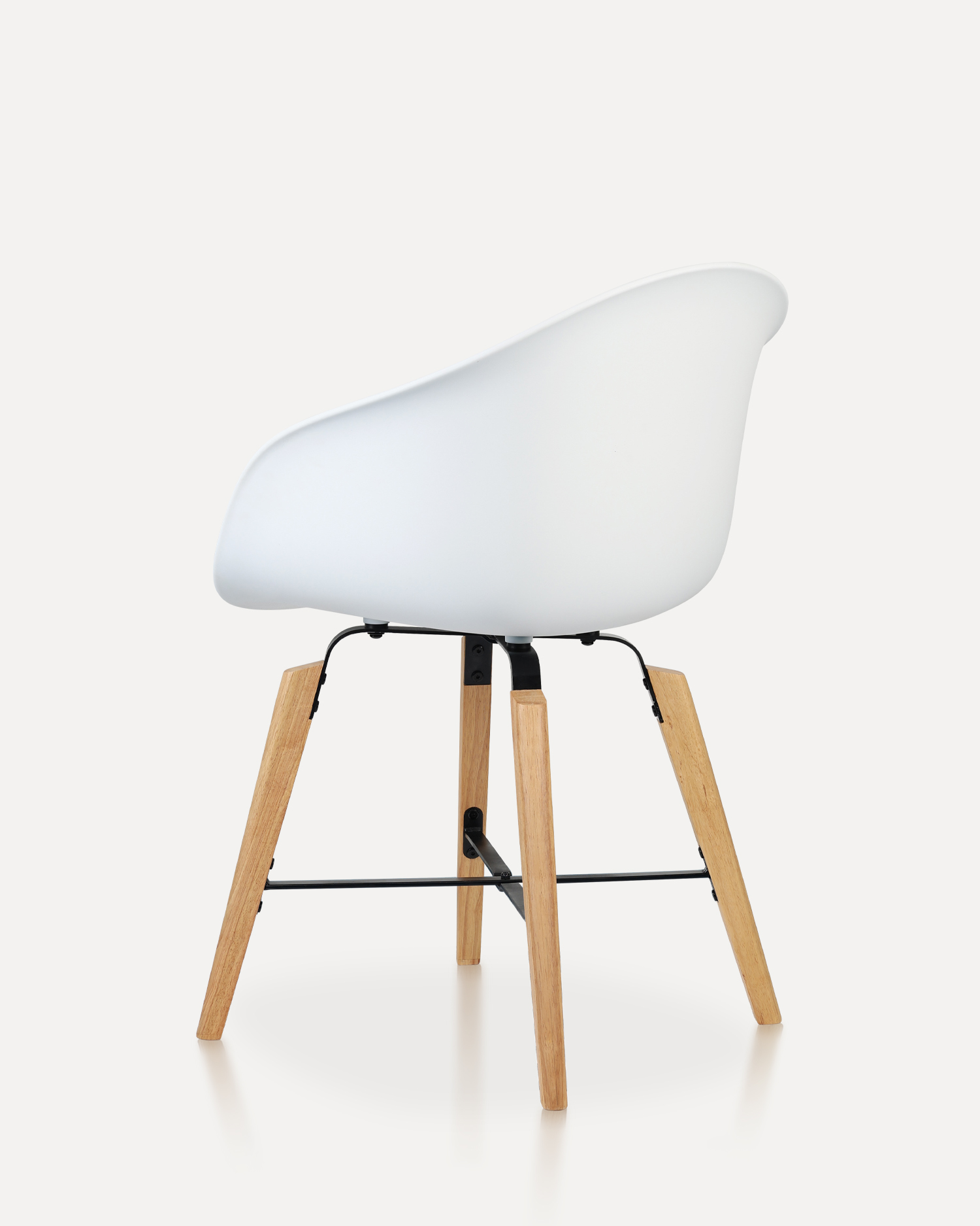 White Shell Chair - med armlener White Shell Chair - med armlener